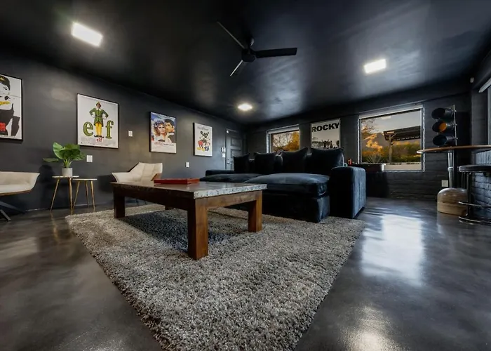 Estate, And Guesthouse, 2 Pools, 7 Bedroom 5 Ba Tucson